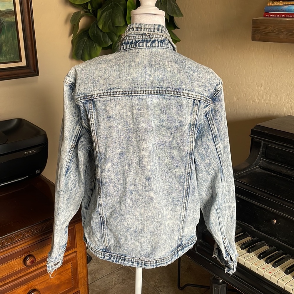 Denim jacket - Picture 2 of 5